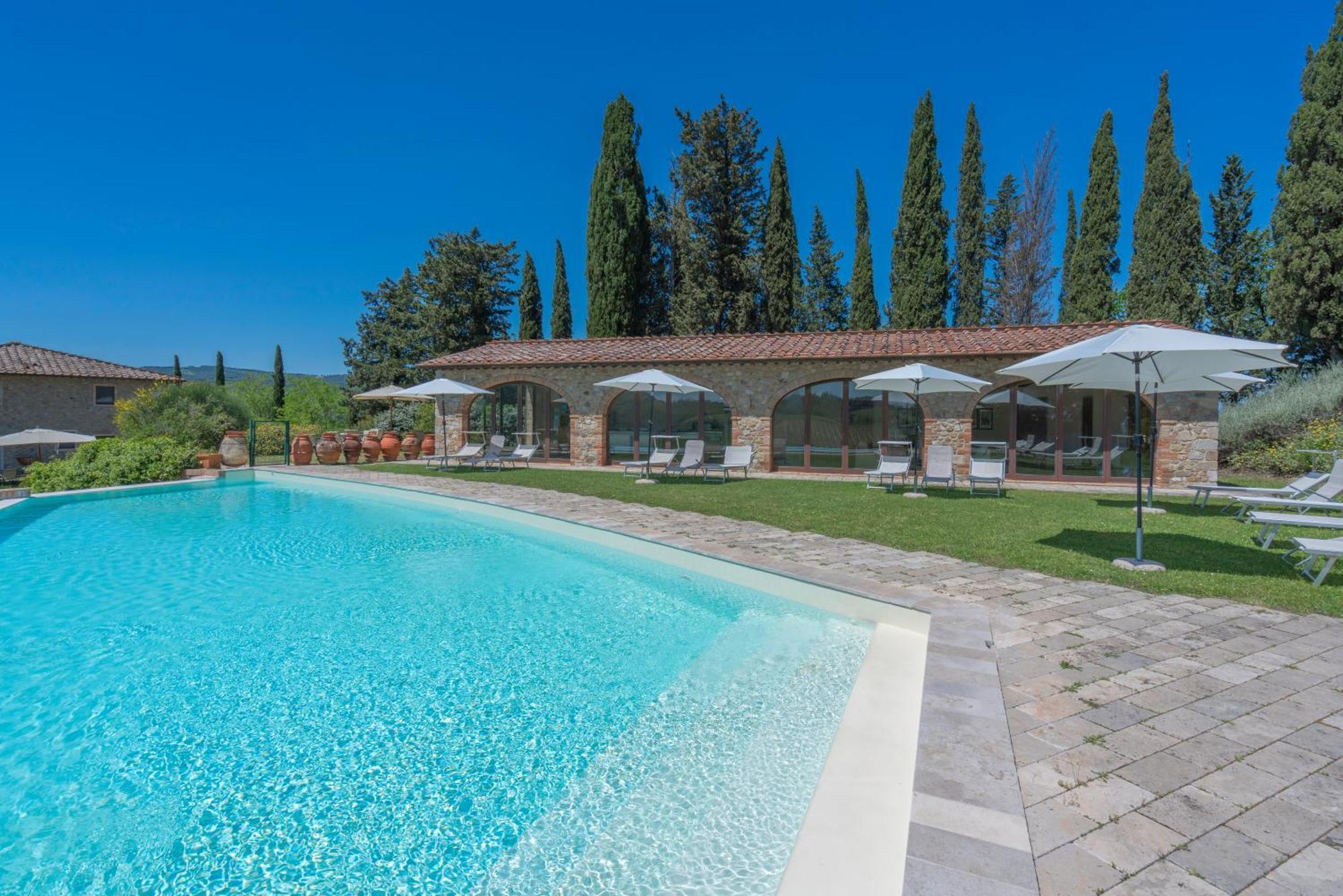 Montecarulli Apartment